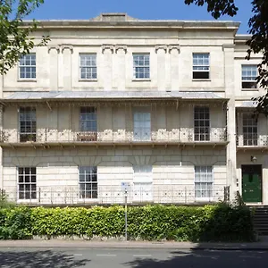 Judges Docks With Secure Parking Apartment Gloucester