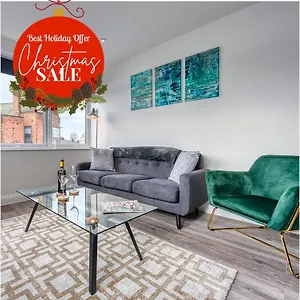 Apartment Business And Staycation Haven Ideal For 4 Guests, Birmingham